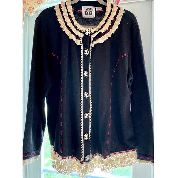 Storybook Knits Sweaters - Storybook Knits Cameo Sweater ~ 1x ~ cameos, ribbon & lace ~vintage